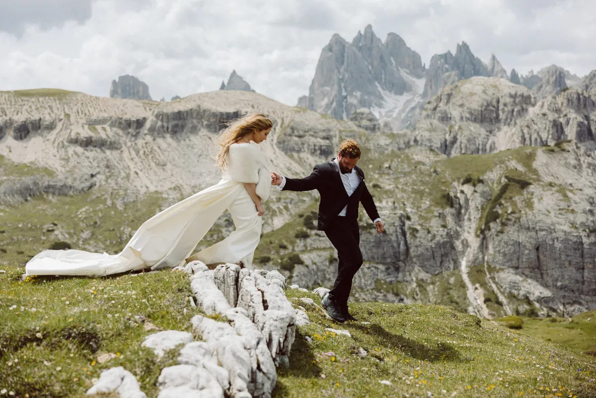 Uncharted Elopements - Thumbnail 17
