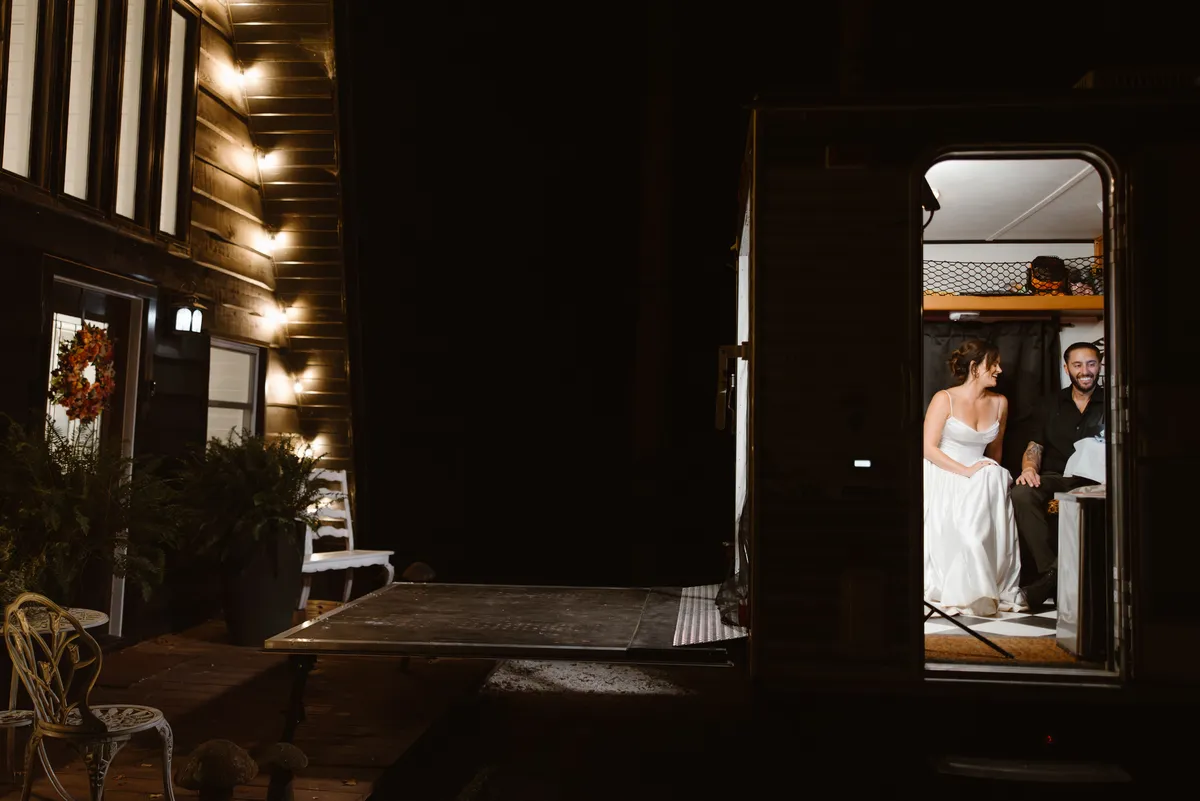Uncharted Elopements - Thumbnail 24