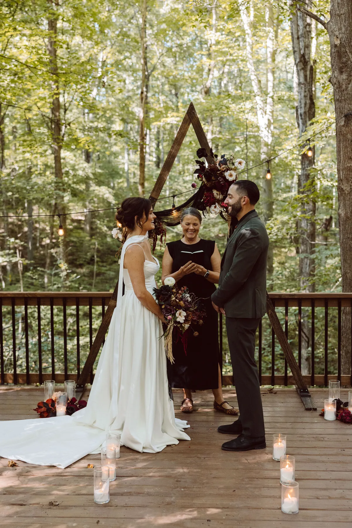 Uncharted Elopements - Thumbnail 26