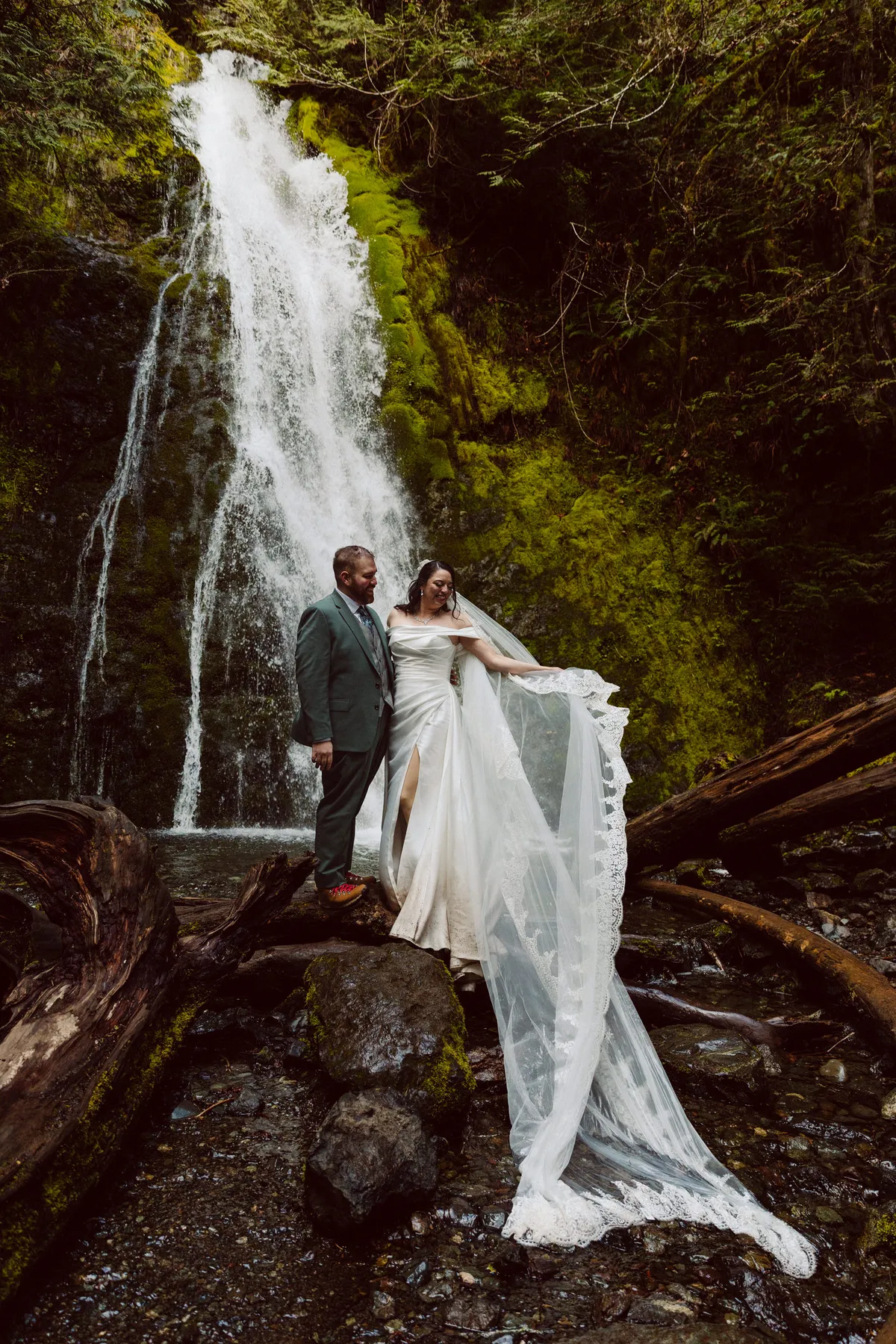 Uncharted Elopements - Thumbnail 33