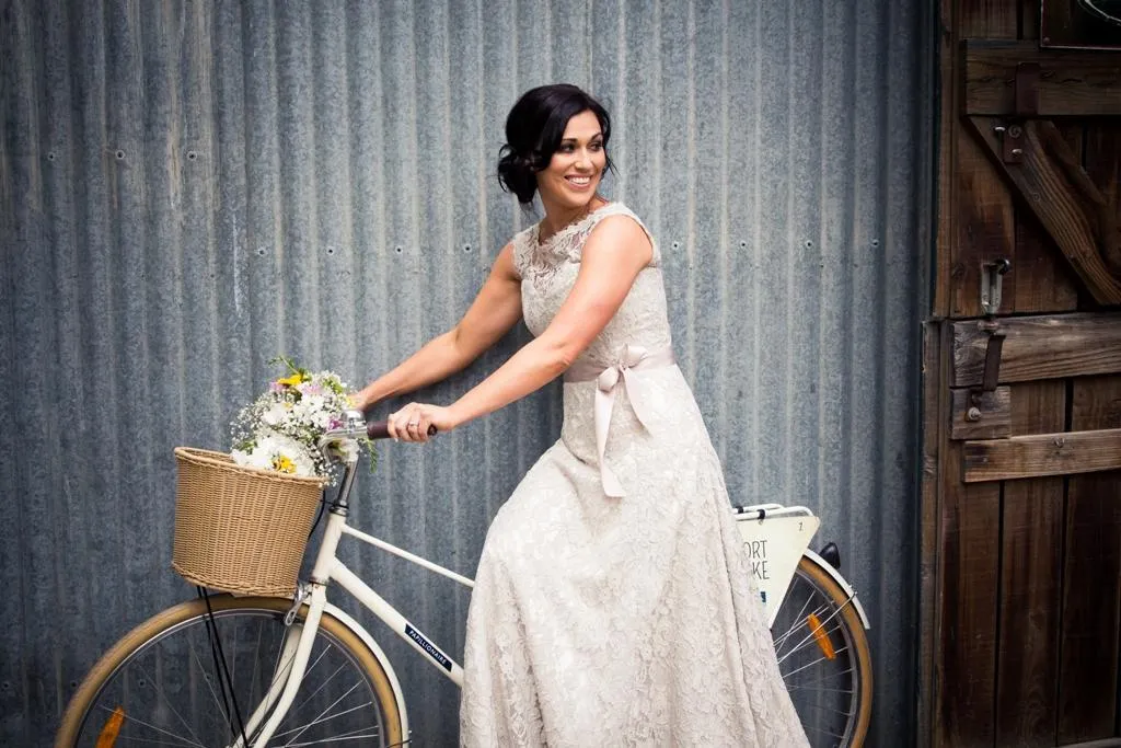 Association of Wedding Gown Specialists